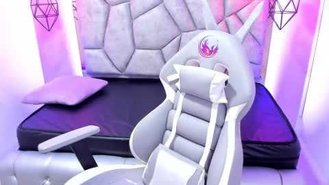    online show from February 2025 01:12:02 AM