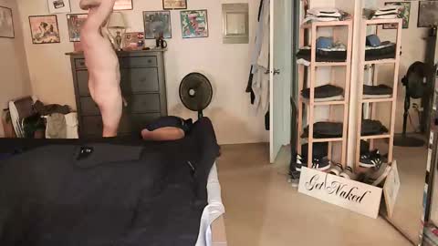 nakedmonkey online show from April 2026 01:14:02 AM