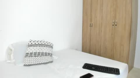 namimayers2 online show from April 2026 11:02:02 PM