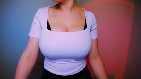 your candy  online show from February 2025 05:46:01 PM