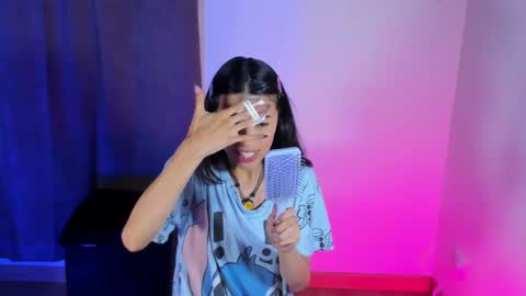 Nana  Natalia online show from November 2025 01:25:02 AM