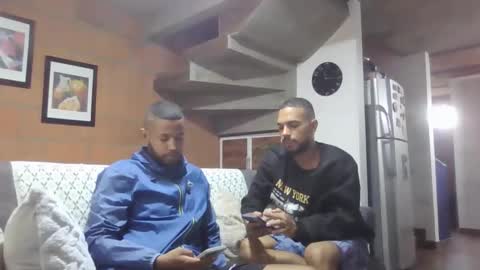 nano1206 online show from April 2026 08:00:02 PM