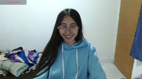 nanylux online show from April 2026 04:14:02 AM