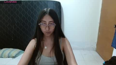 nanylux online show from May 2026 04:40:01 AM