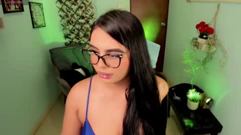 naomi_aniston online show from June 2026 02:32:01 PM
