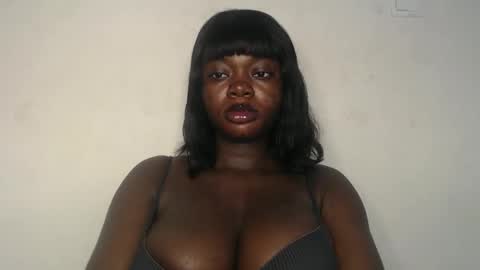 Amanda online show from October 2025 11:35:01 PM