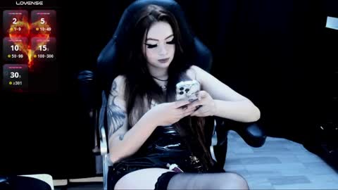 nastykatty_ online show from April 2026 11:26:01 PM