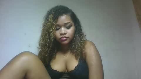 natachazz online show from April 2026 07:00:01 AM
