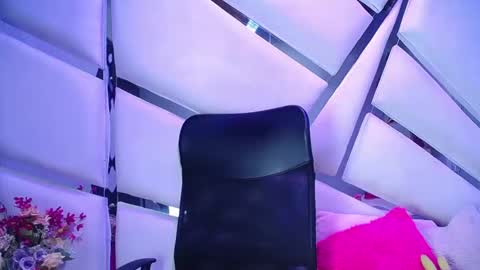 natalia pinkk online show from February 2026 06:26:01 AM