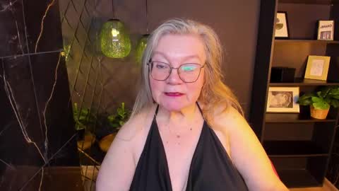 NataliCloud online show from April 2026 01:10:02 PM