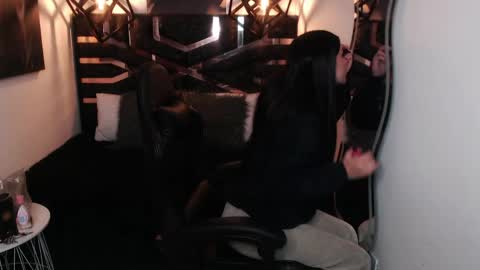 natalie  online show from April 2026 08:20:02 PM