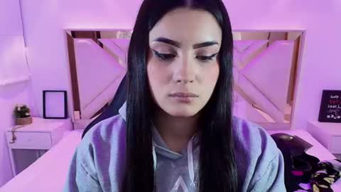 natalie  online show from July 2026 07:56:02 PM
