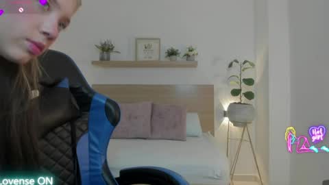 Nataly online show from April 2026 02:20:01 AM