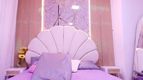 Natasha online show from April 2026 07:31:02 PM