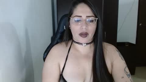 Natasha Smithe  online show from March 2026 01:22:02 AM