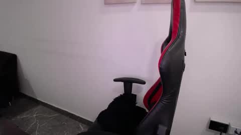 Natashax  online show from November 2025 03:33:02 PM