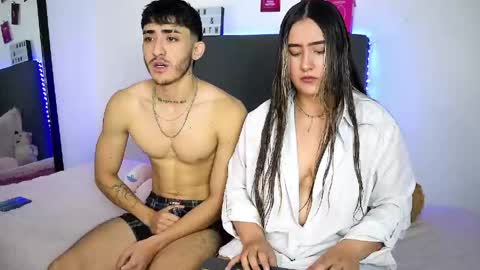nath_and_lianx online show from April 2026 06:49:02 AM