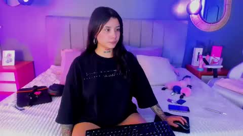 nathalia stone  online show from June 2026 04:15:02 AM