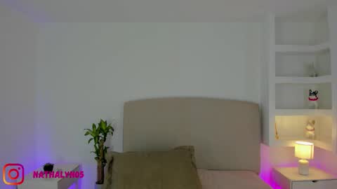 NATHALY  online show from March 2026 10:33:01 AM