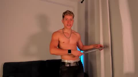 Nathan online show from October 2025 08:54:02 PM