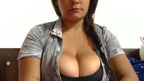 natalia online show from May 2026 03:47:01 AM