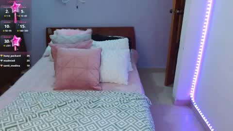 Natalia online show from January 2025 03:54:02 AM