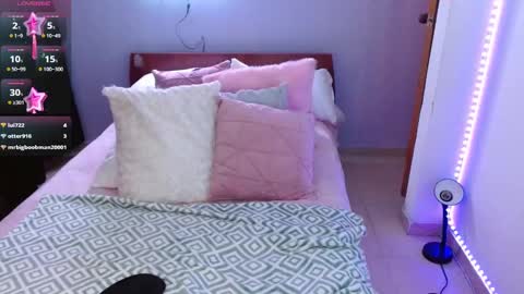 Natalia online show from March 2025 04:49:01 AM