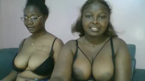 naughti_garlie online show from March 2026 05:18:01 AM