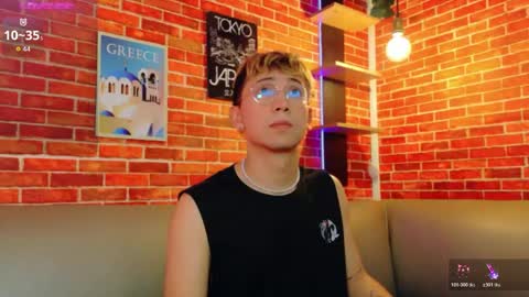 Christopher  Chris online show from April 2026 03:27:02 PM