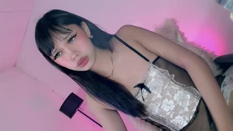 Snapshot of naughty_cutiepie chatting on June 2026 01:13:01 PM itsyourgirl kiara online show from June 2026 01:13:01 PM