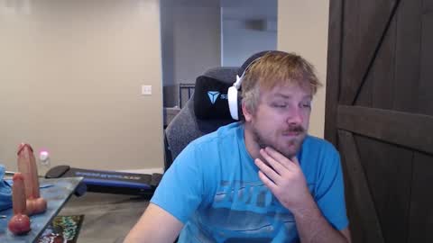 Naughty kinky1 online show from March 2026 04:32:02 PM