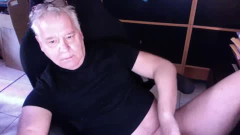 naughtydaddyla online show from December 2024 11:31:01 PM