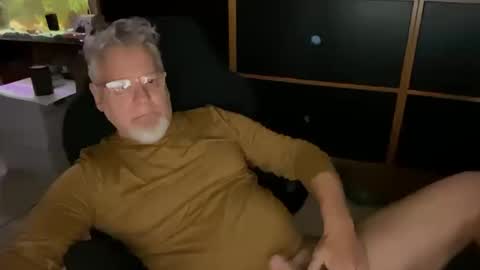 naughtydaddyla online show from October 2025 02:45:02 AM