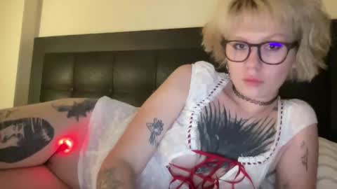 NaughtyLayla666 online show from May 2026 08:59:01 PM
