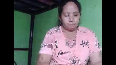 naughtymom26 online show from April 2026 02:04:01 AM