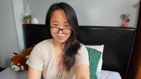 Gigi Chu  online show from February 2026 02:39:02 PM