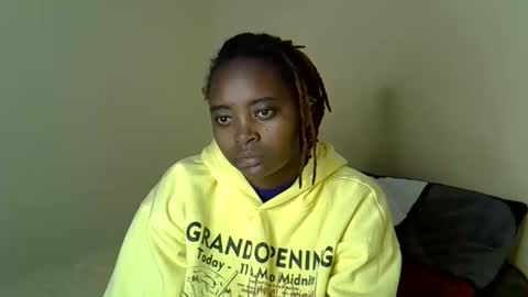 naughybitch online show from May 2026 09:35:02 PM