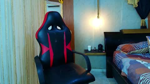 NAZPER online show from April 2026 04:44:02 PM