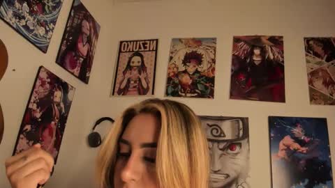 nazzz10 online show from April 2026 02:07:01 PM