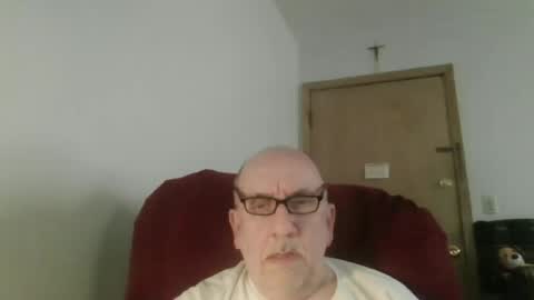 Tom online show from July 2026 10:49:02 PM