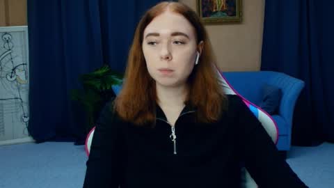 Nelli online show from April 2026 07:59:02 PM