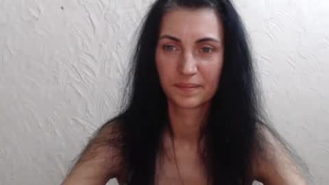 Snapshot of nensyfay_ chatting on June 2026 02:17:02 PM Nensy online show from June 2026 02:17:02 PM