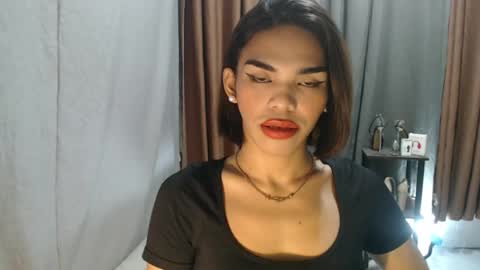 Snapshot of neomi_hardcock chatting on July 2026 07:41:02 PM neomi online show from July 2026 07:41:02 PM
