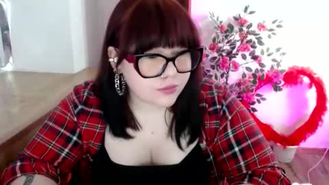 nereia online show from May 2026 08:21:02 AM
