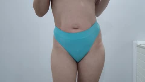 Snapshot of nerii11i chatting on March 2026 10:09:02 AM Crystal New online show from March 2026 10:09:02 AM