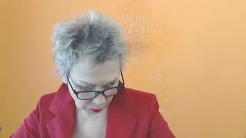 NessyJenixs online show from January 2026 09:24:02 AM