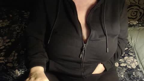 Lilly  online show from March 2026 03:23:01 AM