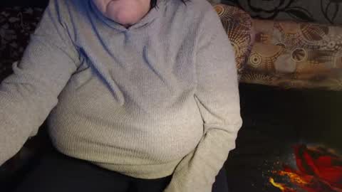 Lilly  online show from March 2026 04:02:02 AM