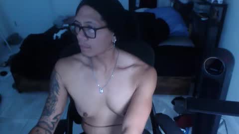 newbietoobie online show from May 2026 04:26:04 PM