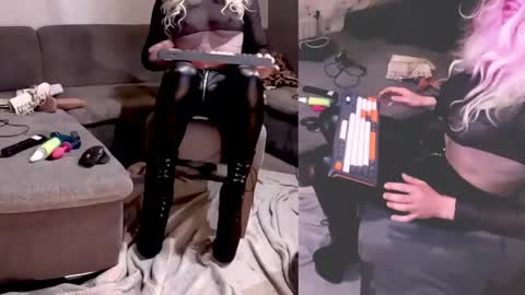 NylonHeelFreaks online show from February 2026 02:53:02 AM